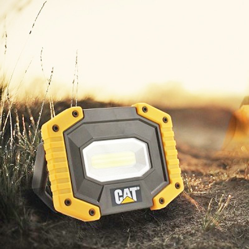 CAT CT3540 Alkaline Work Light 500 Lumen inkl 4AA Batterien mit Magnet 
